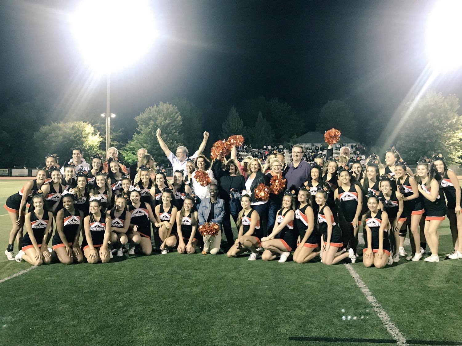 Mhsn Cheer Says Goodbye To 2018 19 Seniors The Lions Roar