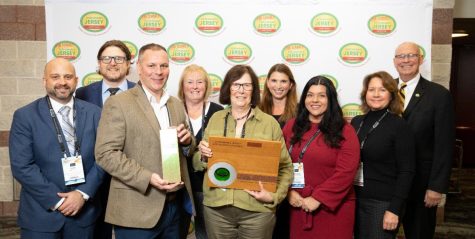 HS North Earns Sustainability Certification and Digital Schools Star Recognition