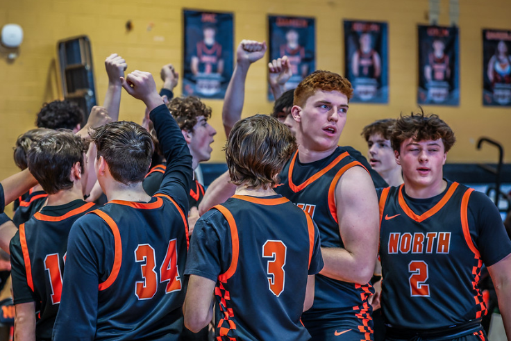 Middletown North Basketball Continues Strong Run, Heads to SCT